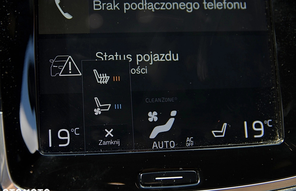 Volvo XC 90 cena 209900 przebieg: 94000, rok produkcji 2019 z Włoszczowa małe 781